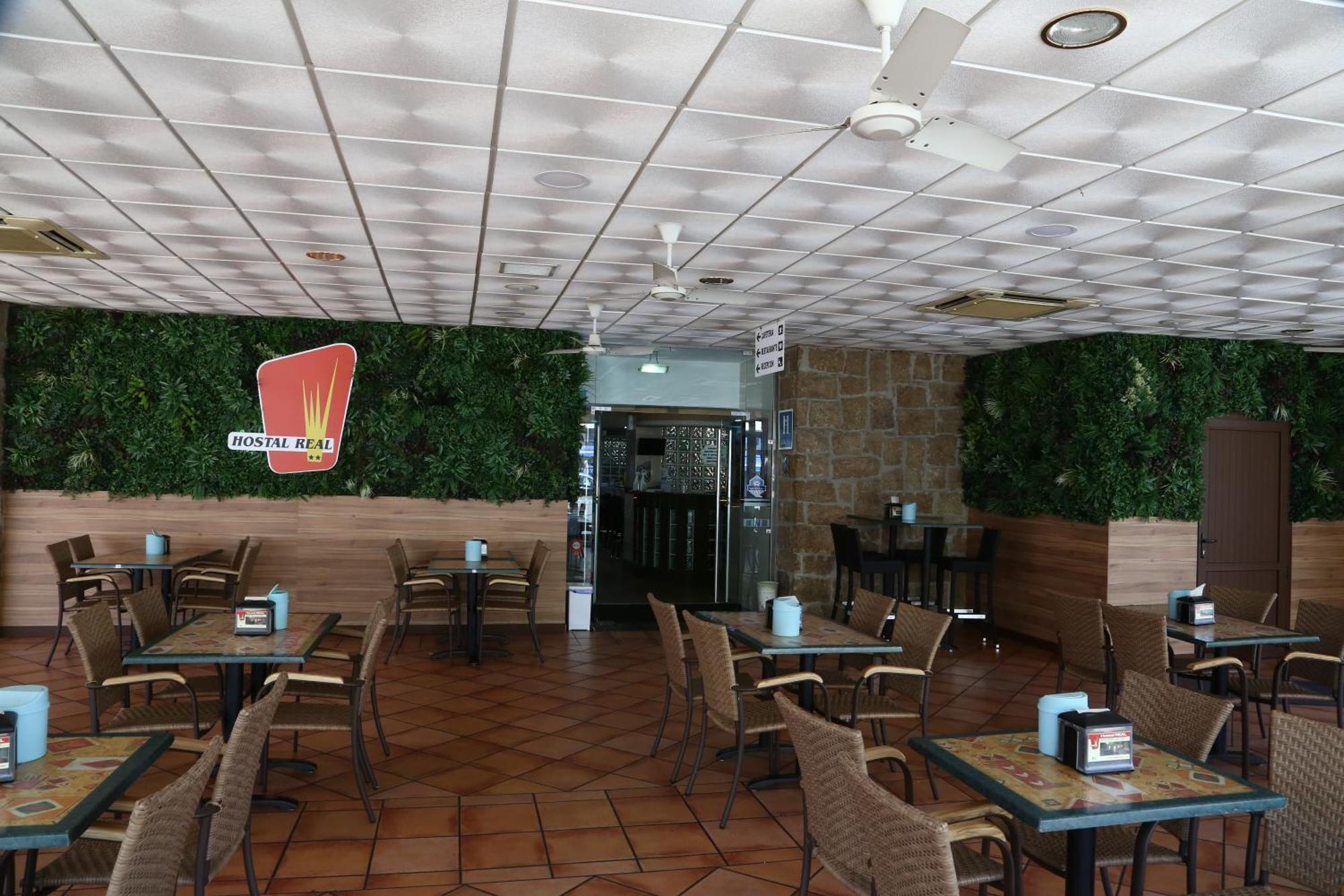 Hostal Real Plasencia Exterior foto