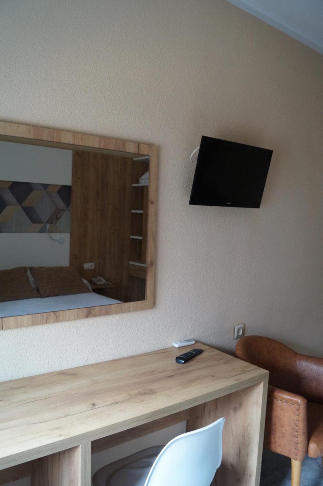 Hostal Real Plasencia Exterior foto
