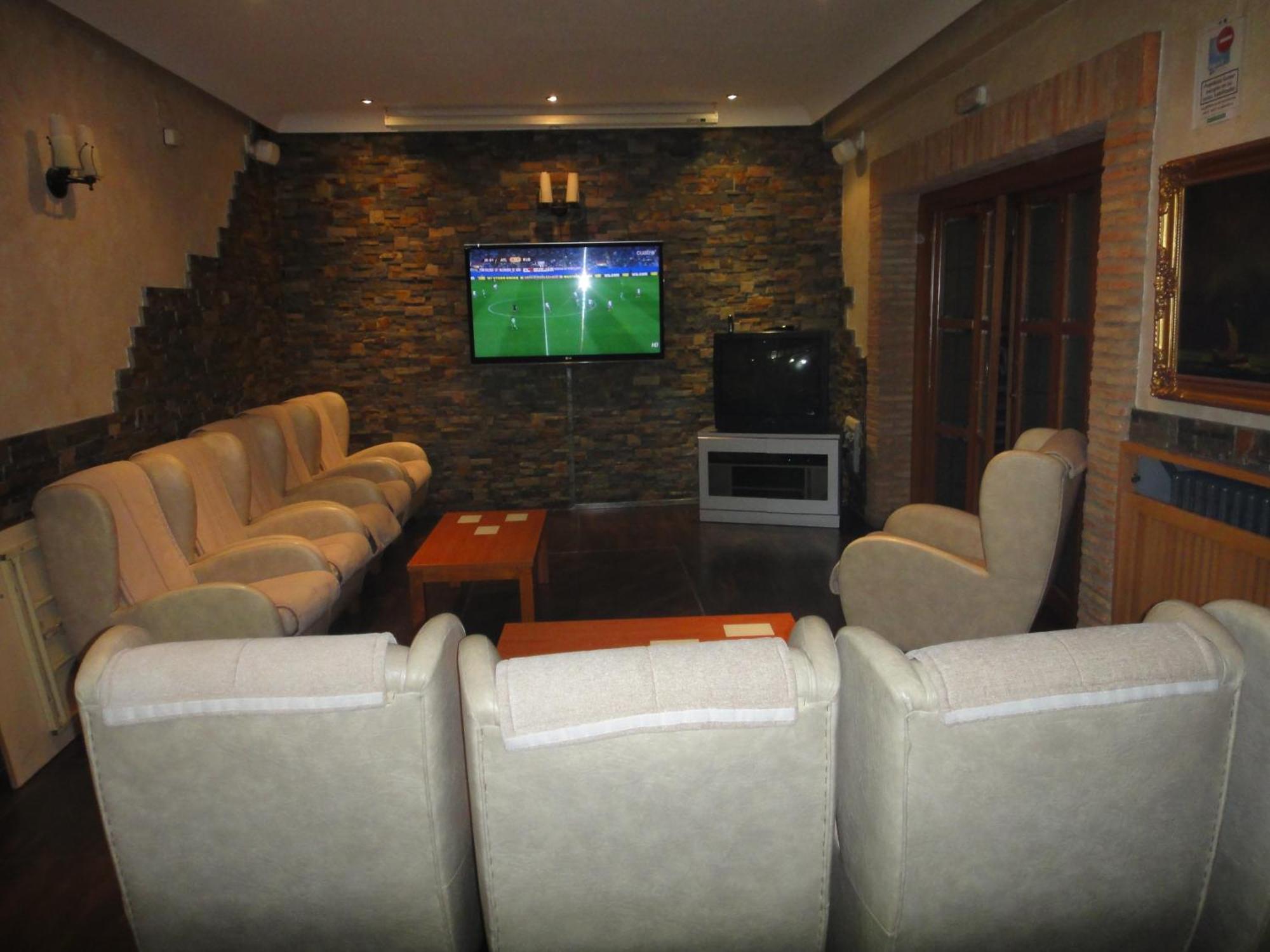 Hostal Real Plasencia Exterior foto